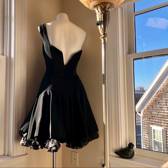 Black🖤Friday Sale! Nicole Miller Vintage One-Shoulder Cocktail Dress, Union Tag - Picture 4 of 6